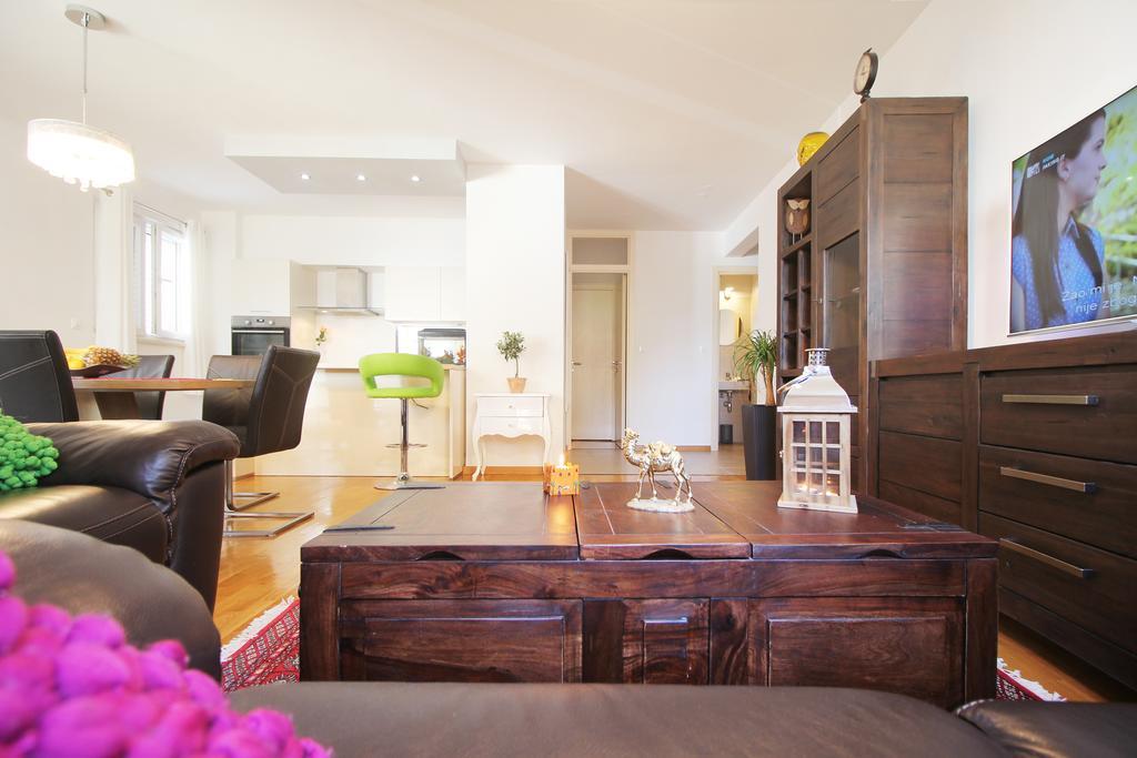 Apartment Marieta สปลิท ภายนอก รูปภาพ